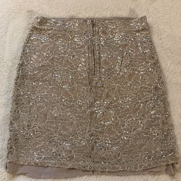 : : H&M Metallic Lace Mini Skirt : : - Picture 10 of 10